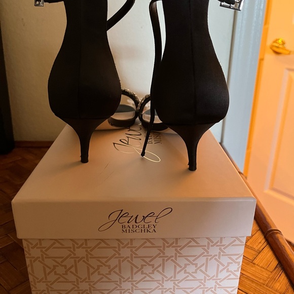 Badgley Mischka used once - Picture 4 of 4